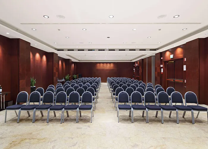 Nh Collection Centro 4*
