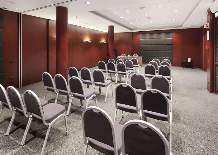 Nh Collection Centro 4*