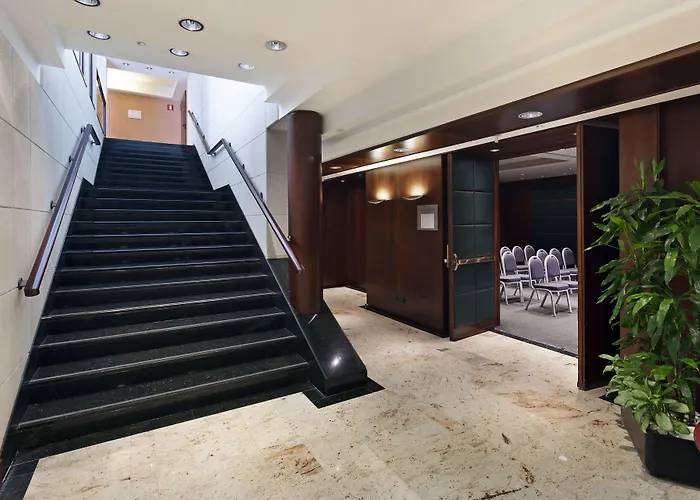 Nh Collection Centro Hotel 4*