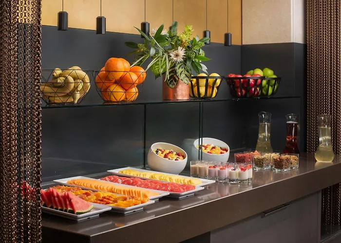 Nh Collection Centro Otel