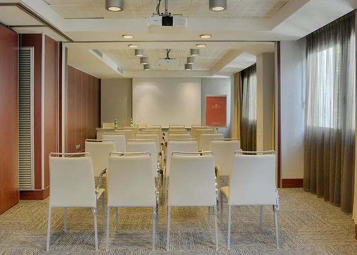 Otel Nh Collection Centro 4*
