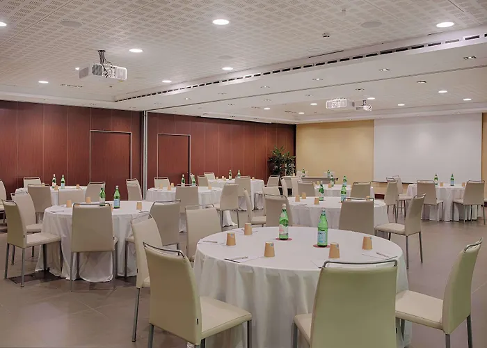 Hotel Nh Collection Centro 4*